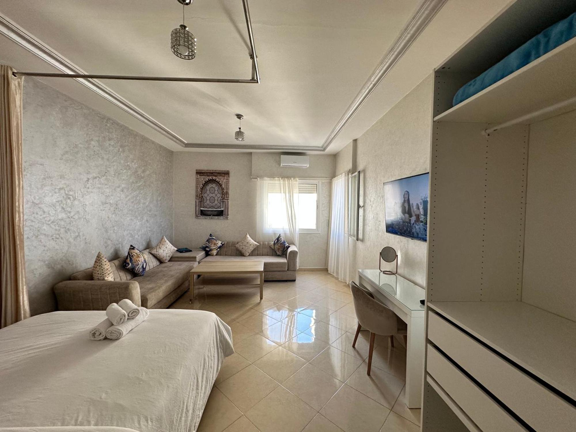 Studio Relax A Malabata Tanger Luaran gambar